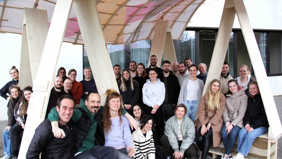 Gruppenbild der Beteiligten beim Reallabor The Dächle